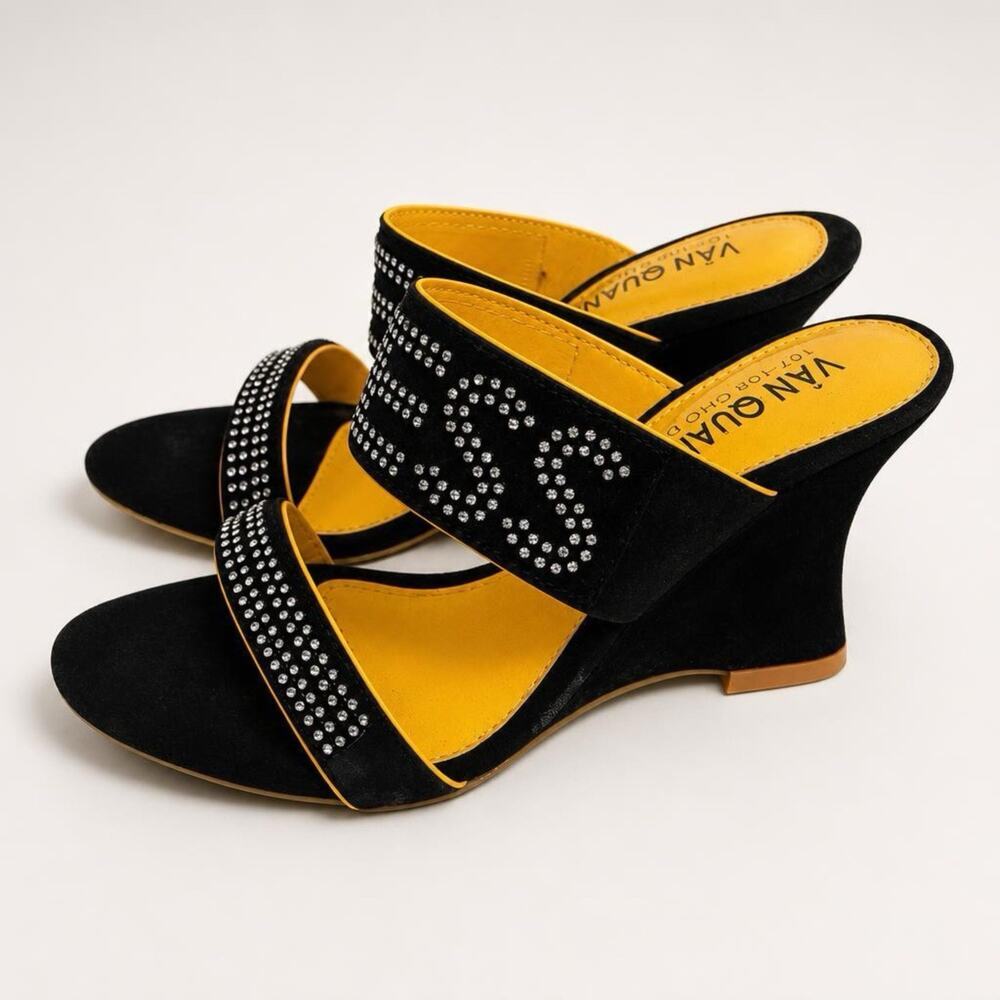 Guess Black Velvet Wedge Sandals Women 5/35 Summer VTG 90s Y2K Rhinestone Logo